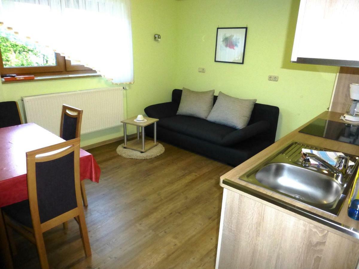 Abseits Vom Laerm Und Verkehr Apartment
